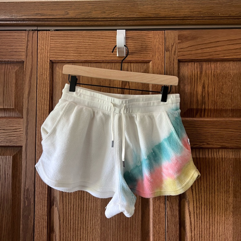 FEAT Cozy Blanketblend Shorts